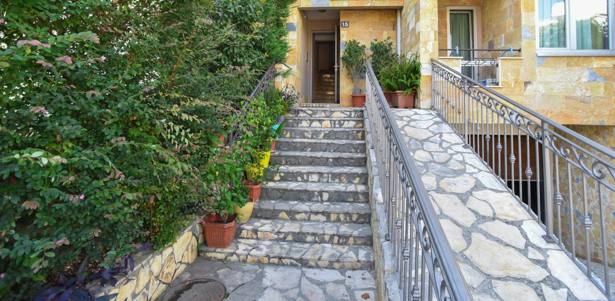 Apartment Golden Lavender Budva Luaran gambar