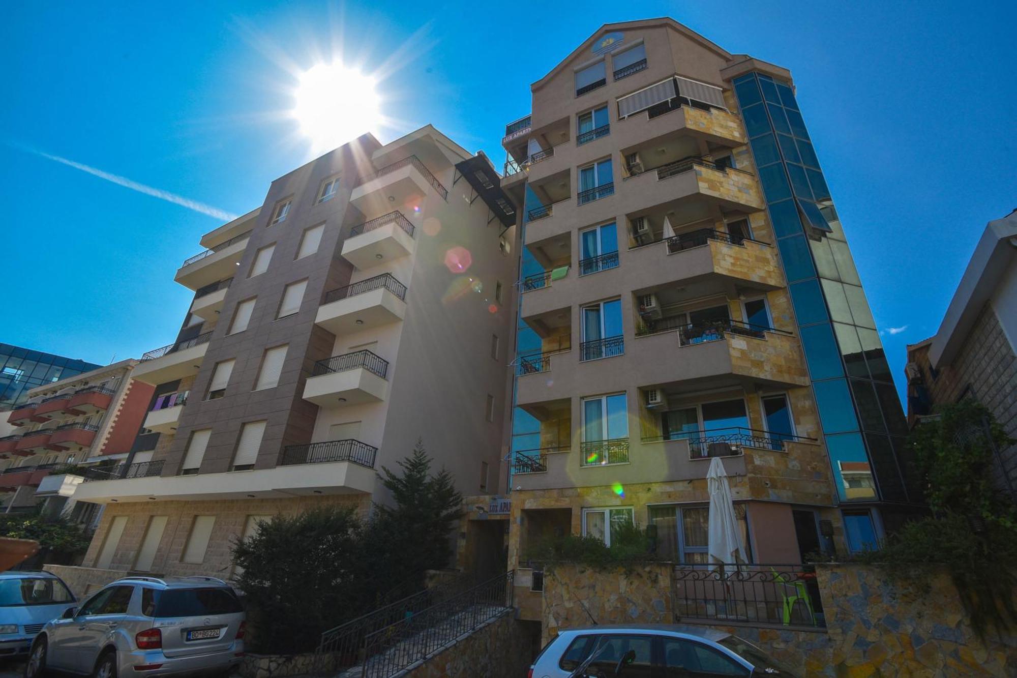 Apartment Golden Lavender Budva Luaran gambar
