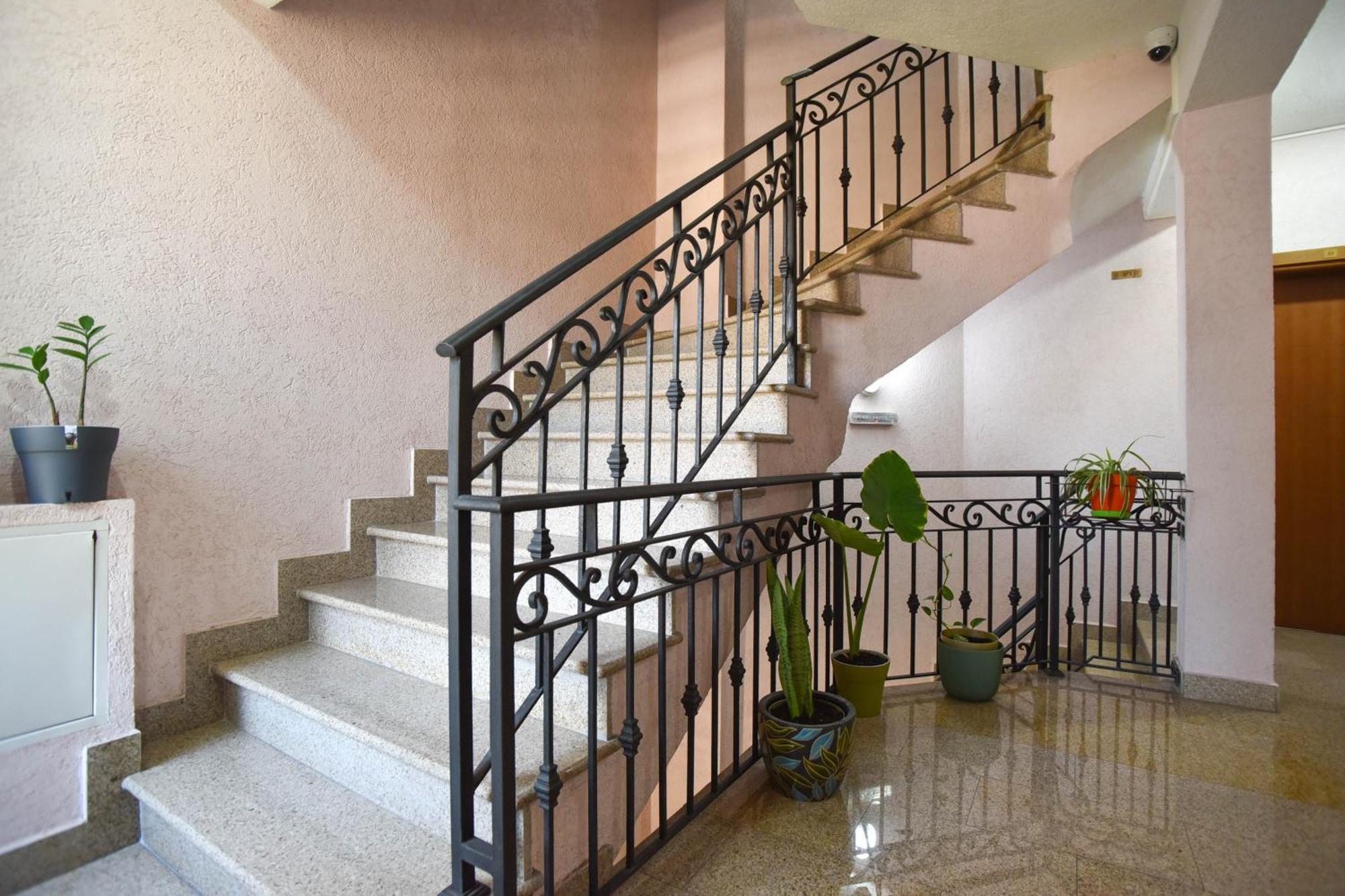 Apartment Golden Lavender Budva Luaran gambar